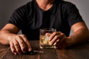 Qué tipos de alcoholismos hay