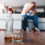 Abstinencia alcohólica: qué es y cómo superarla